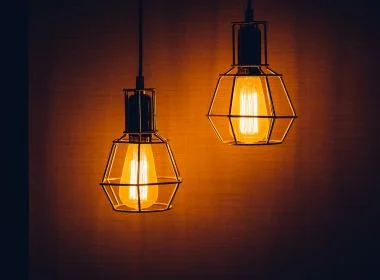 Com 50% de aumento na conta de luz, governo cria nova bandeira a R$ 14,20 por 100 kWh