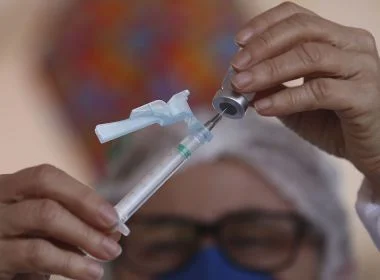Ministério da Saúde vai liberar dose de reforço contra Covid para todos os adultos