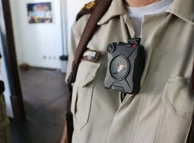 Licitação de câmeras corporais para policiais da Bahia deve sair no início de 2022