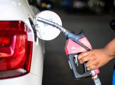 Congelamento do ICMS nos combustíveis é prorrogado até março na Bahia