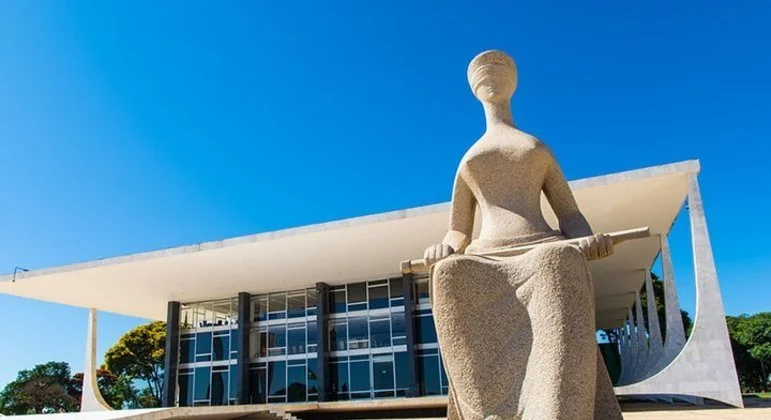 Por unanimidade STF decide que a polícia pode afastar agressor do convívio familiar