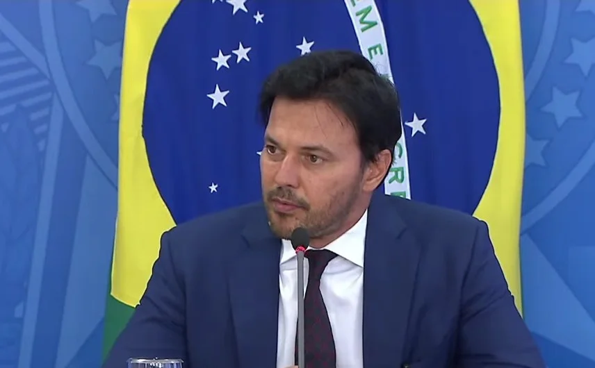 Ministro Fábio Faria fala sobre reunião com Facebook e WhatsApp, VEJA VÍDEO