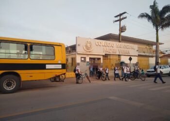 Estudante de 14 anos esfaqueia colega dentro da sala de aula em escola municipal de Barreiras