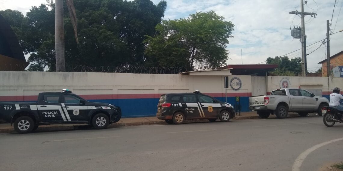 PF e Polícia Civil deflagram operação contra atos infracionais análogos ao crime de terrorismo virtual em Barreiras