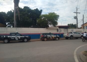 PF e Polícia Civil deflagram operação contra atos infracionais análogos ao crime de terrorismo virtual em Barreiras