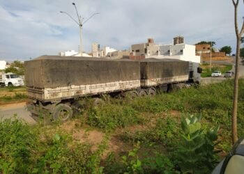 Barreiras: Motorista de caminhão é preso por furto qualificado e abuso de confiança