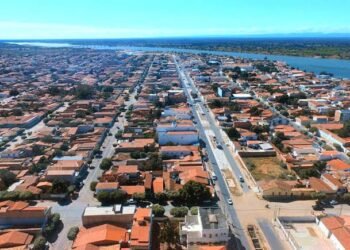 Homem é preso suspeito de estuprar e engravidar a própria filha em cidade do oeste baiano