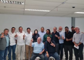Jerônimo reúne conselho partidário e aponta desafios: “Vamos combinar trabalho com muito diálogo”