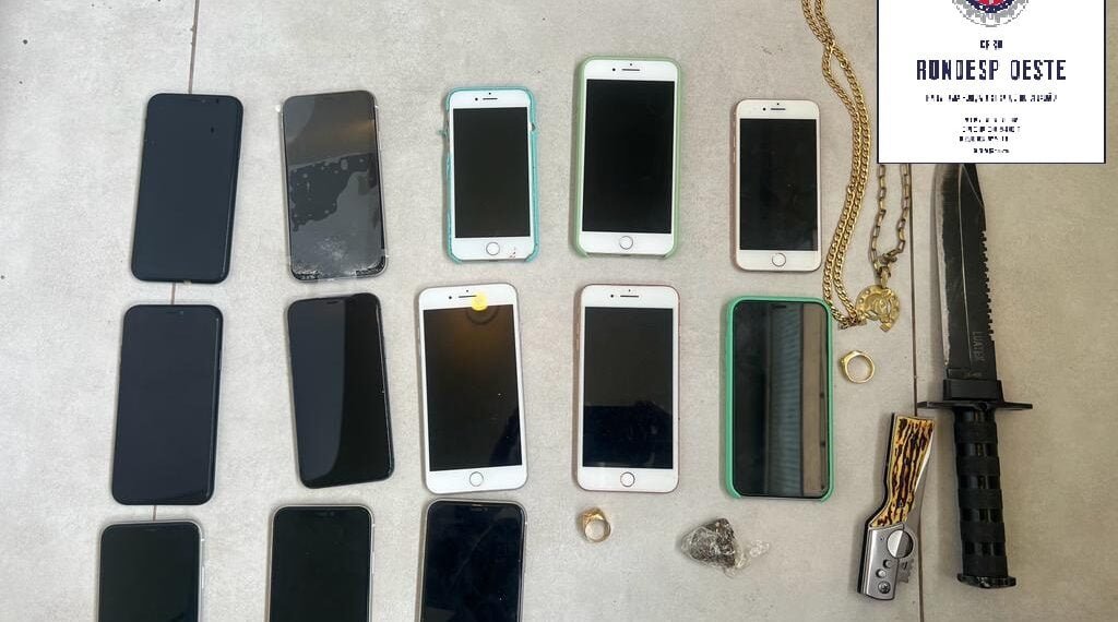 Barreiras: Autores de roubo em loja de celulares são apresentados na delegacia do bairro Aratu