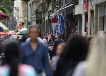 Brasil registra 69 mortes e 22,6 mil casos de covid-19 em 24 horas