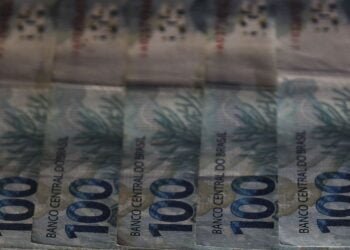 Tesouro paga R$ 725,64 milhões em dívidas de estados