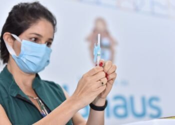 Brasil registra 66,2 mil casos de covid-19 e 261 mortes em 24 horas