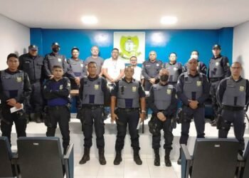 Guardas Civis Municipais e Agentes da Cootrans recebem treinamento para atuação na Zona Azul de Barreiras