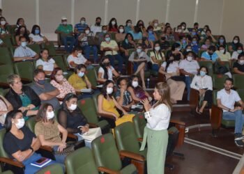 Plano de trabalho e gestão compartilhada marcam encontro da Secretaria de Assistência Social e Trabalho de Barreiras