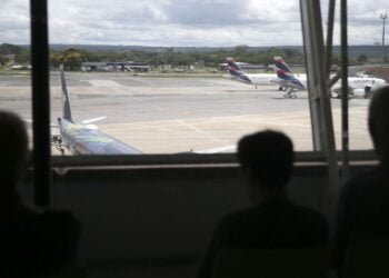 Geral Greve dos aeronautas atrasa voos em Brasília, Porto Alegre e Fortaleza