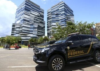 Operação da PF tem como alvo organizadores de atos antidemocráticos