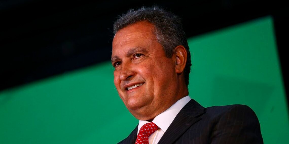 Rui Costa anuncia dois nomes da sua equipe na Casa Civil