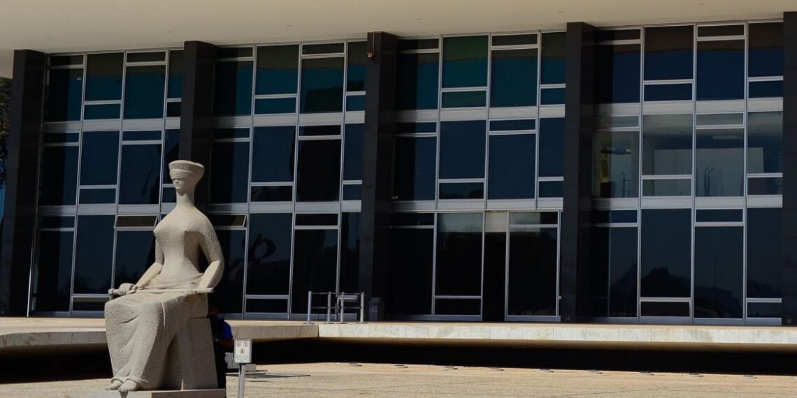 Governadores se reúnem com presidente do STF para falar de arrecadação