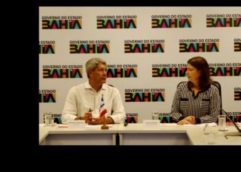 Governador faz reunião de planejamento estratégico com equipe da Educação