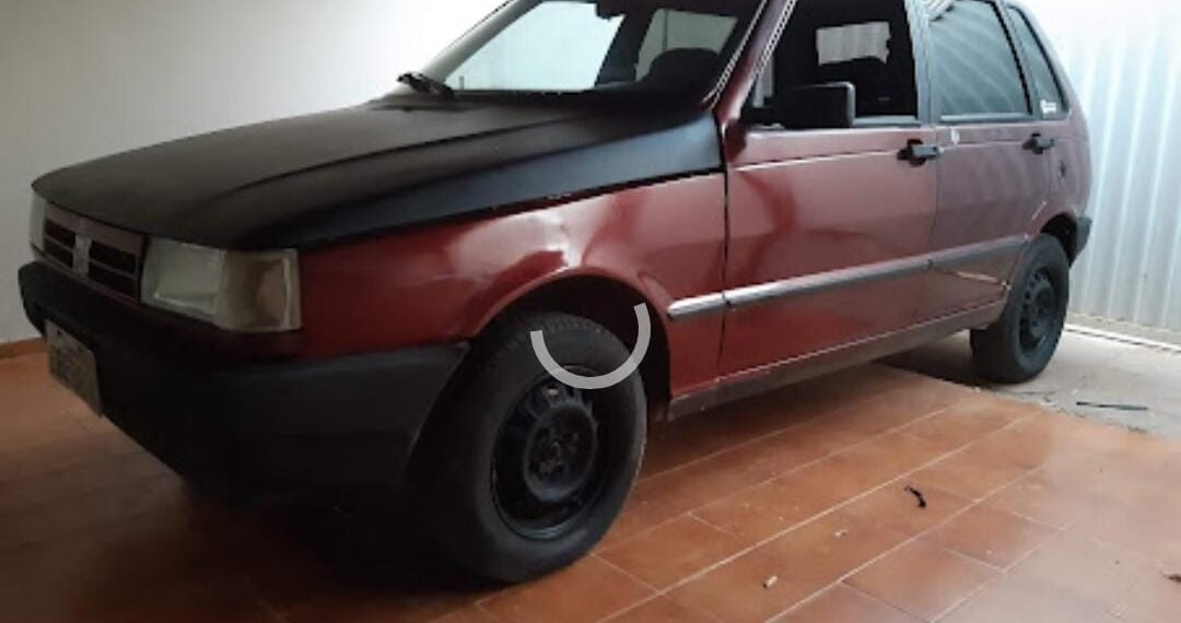 Ajudem localizar veículo furtado em Barreiras