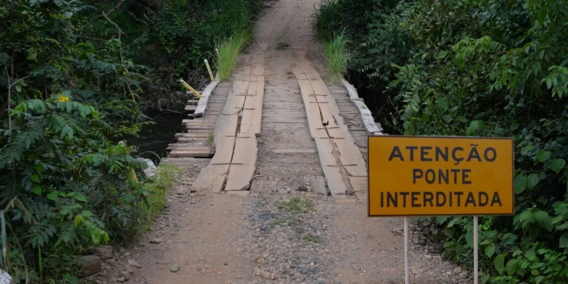 Prefeitura de Barreiras interdita ponte do “La Belle” para reforma