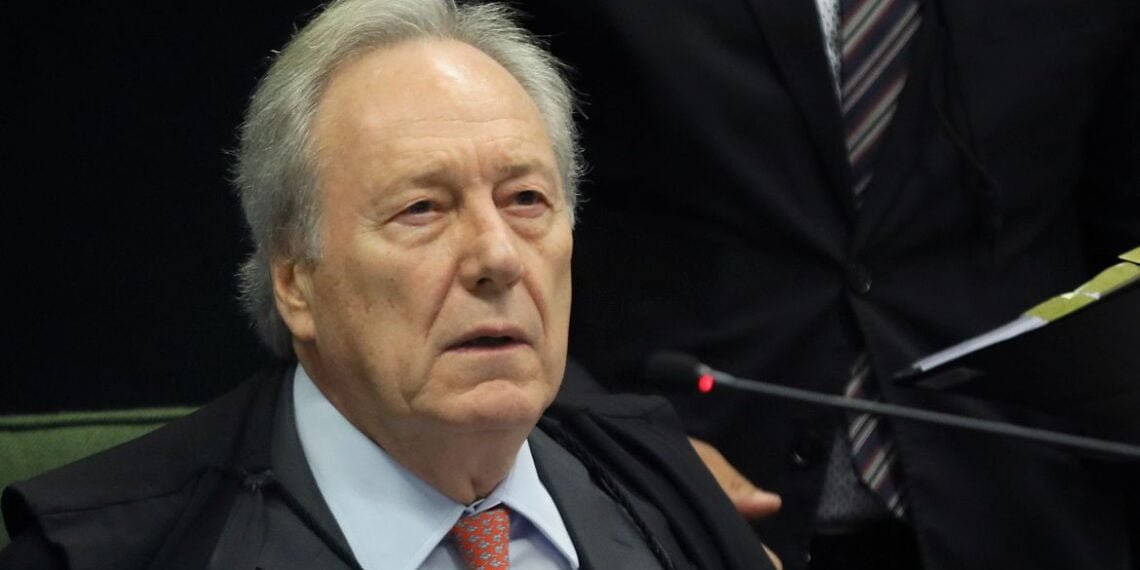 Justiça STF nega liberdade a presos após atos de 8 de janeiro