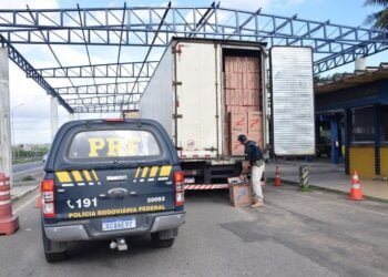 Apreensões de cigarros contrabandeados aumentam quase 300% nas rodovias federais da Bahia em 2022