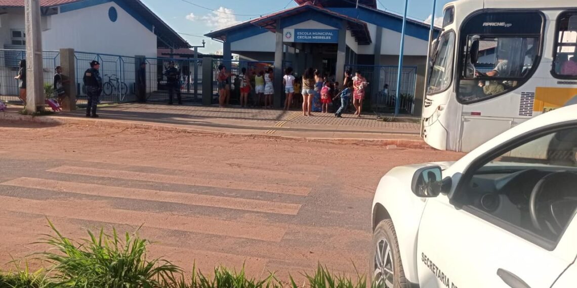 Secretaria de Segurança, através da GCM-LEM realiza rondas escolares.