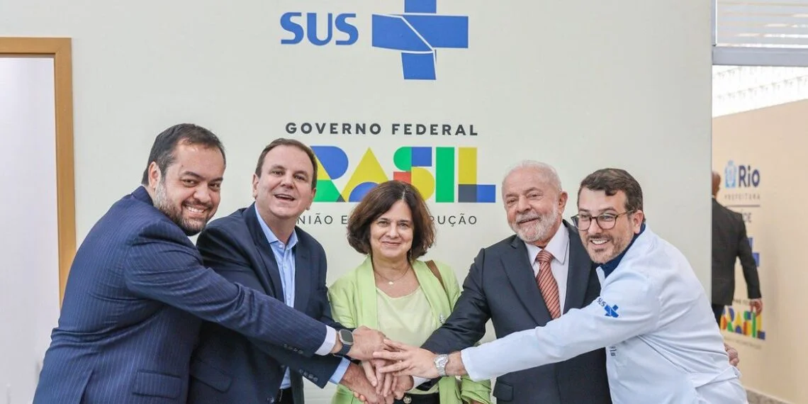 “Vacina é direito da criança”, diz Nísia sobre regra do Bolsa Família