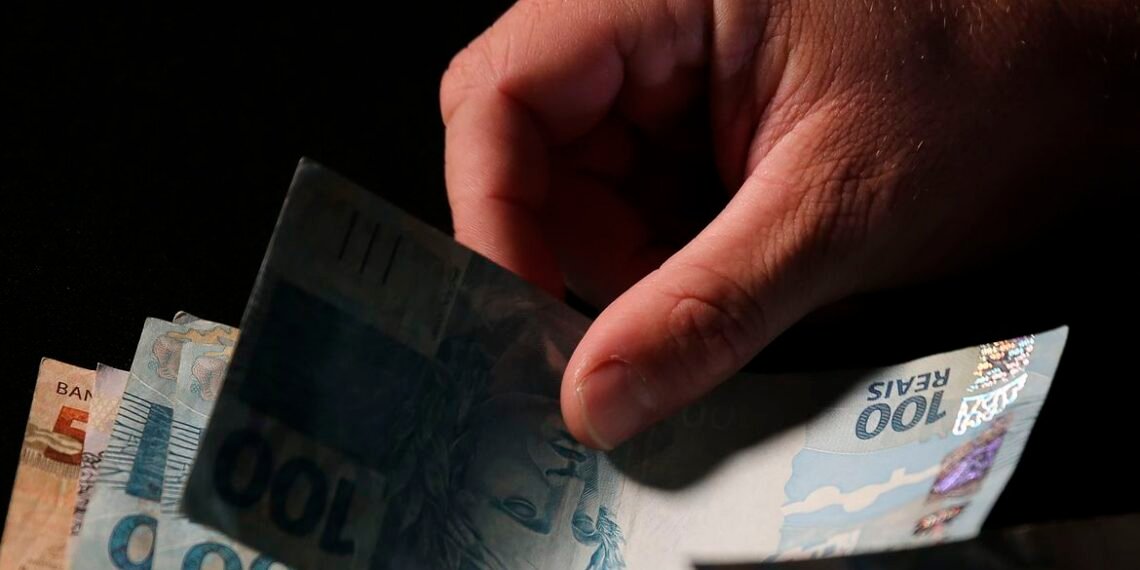 Bolsa Família terá valor extra para famílias maiores