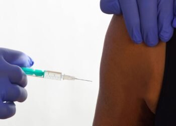 Vacinação contra a mpox começa em março