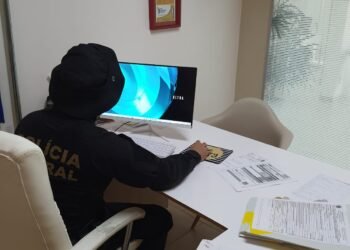 POLÍCIA FEDERAL COMBATE FRAUDES CONTRA O INSS