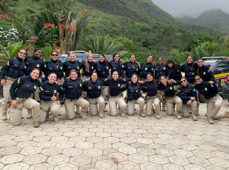 Combate à violência contra a mulher: PRF na Bahia promove a 7ª edição da Operação Rosas de Aço