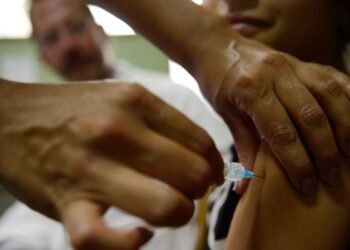 Estudo mostra que Brasil está abaixo da meta de vacinação contra HPV