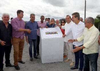 Em Itaberaba, governador em exercício Geraldo Júnior inaugura recuperação do aeródromo