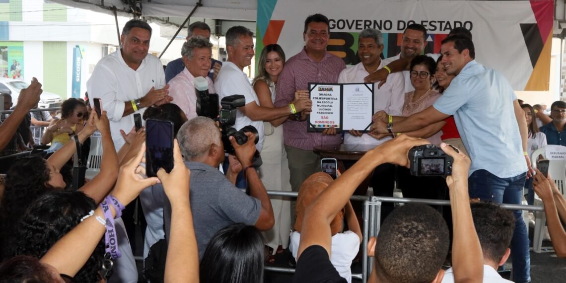 Jerônimo inaugura ampliação e modernização do Centro Estadual de Educação Profissional (CEEP do Semiárido), em São Domingos