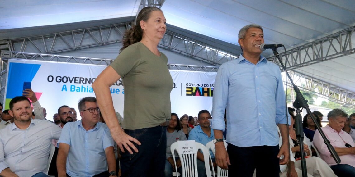 “É um orgulho sem tamanho”, afirma Jerônimo em inauguração de mais uma escola de Tempo Integral na Bahia, desta vez em Ilhéus