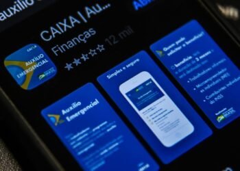 PF cumpre ação contra suspeitos de fraudes no Auxílio Emergencial