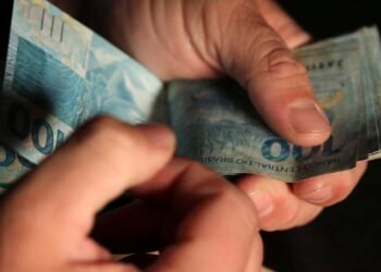 Governo decidirá sobre consignado do INSS até a próxima terça