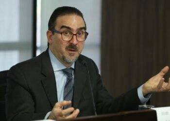 Secretário defende regulamentação de cashback para pobres por lei