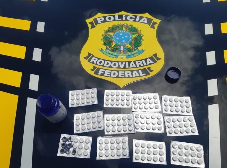 Mais de 300 comprimidos de rebite foram retirados de circulação durante ações da PRF na Chapada Diamantina