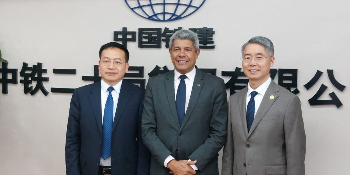Na China, Jerônimo discute andamento da Ponte Salvador-Itaparica
