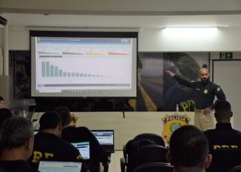 PRF capacita gestores em análise estatística para aprimorar planejamento estratégico de operações na Bahia