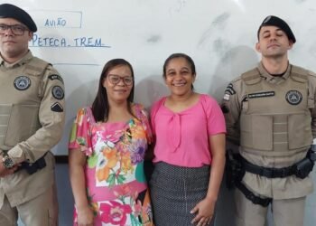 Comandante da 83ª CIPM é homenageado pela Escola Municipal Santa Luzia