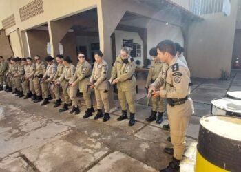 83ª CIPM realiza instrução de armas portáteis para Força Feminina