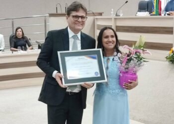 Diretor-presidente da Oeste FM/Barreiras e grupo JSG recebe Comenda 26 de Maio