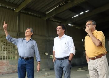 SDE e Sindcometic estudam formação de condomínio industrial para fortalecimento do setor de cosméticos no estado