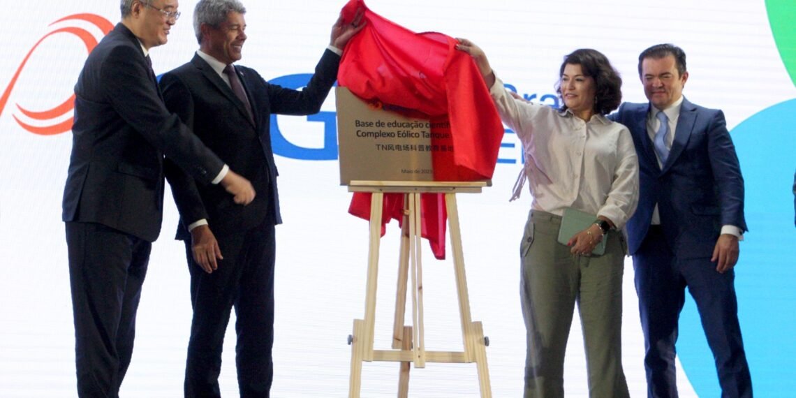 Em lançamento oficial do Complexo Eólico Tanque Novo, Jerônimo destaca potencial da Bahia na produção de energia limpa