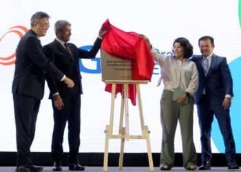 Em lançamento oficial do Complexo Eólico Tanque Novo,  Jerônimo destaca potencial da Bahia na produção de energia limpa