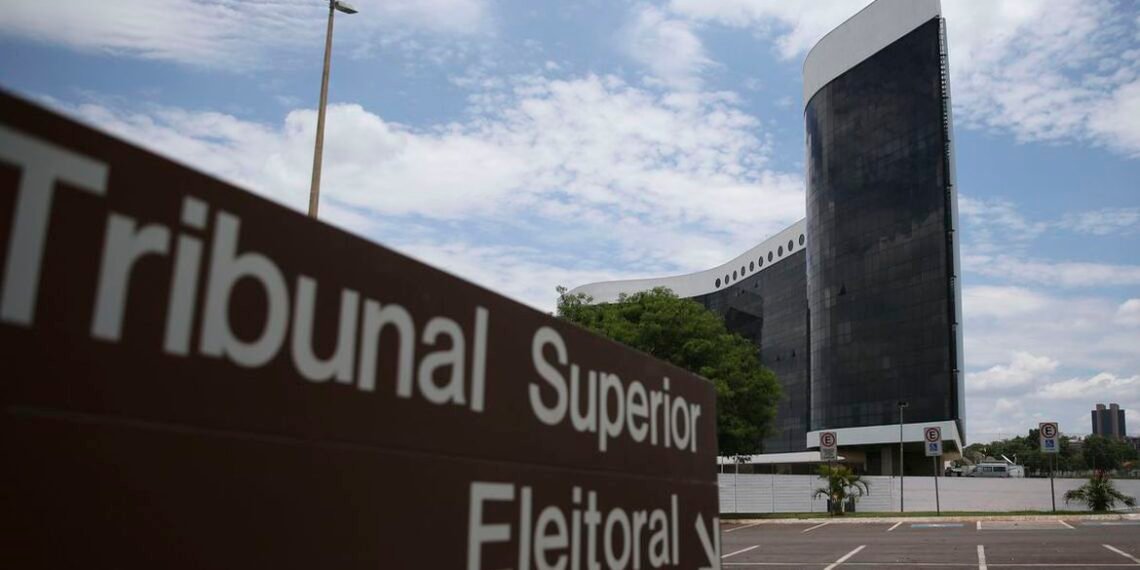 Eleitor: multas com a Justiça Eleitoral podem ser pagas pela internet